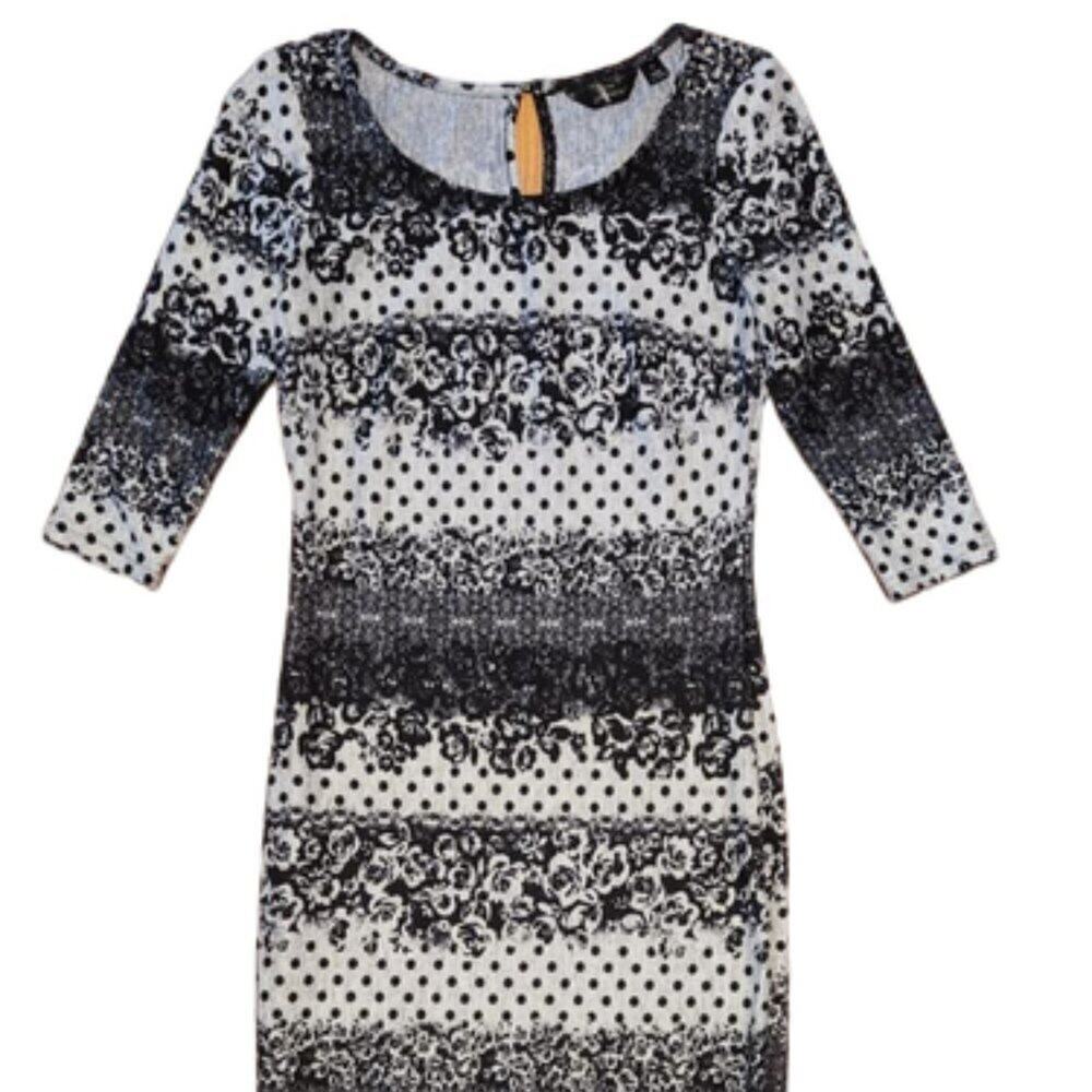 Mlle Gabrielle Black Fitted Dress w/White Flowers Small
